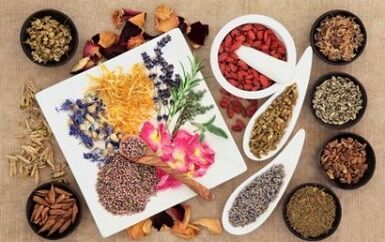 Phytotherapy aron madugangan ang usa ka miyembro