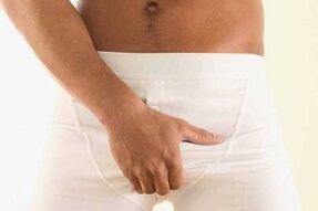 itching sa singit ingon usa ka epekto sa pagdugang sa soda